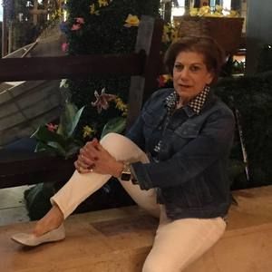 Meet your Posher, Linda